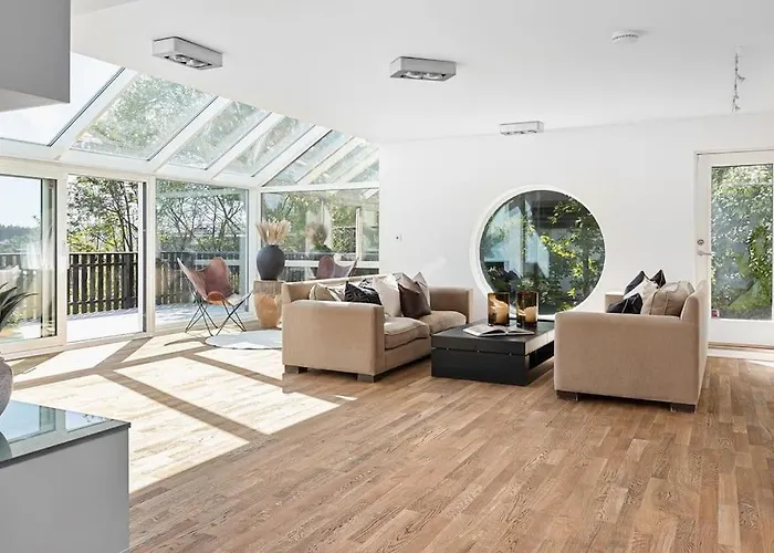 7 Min To Championship, Glass Front House, Terrace Apartment Trondheim