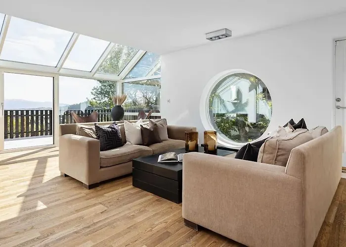 7 Min To Championship, Glass Front House, Terrace Trondheim