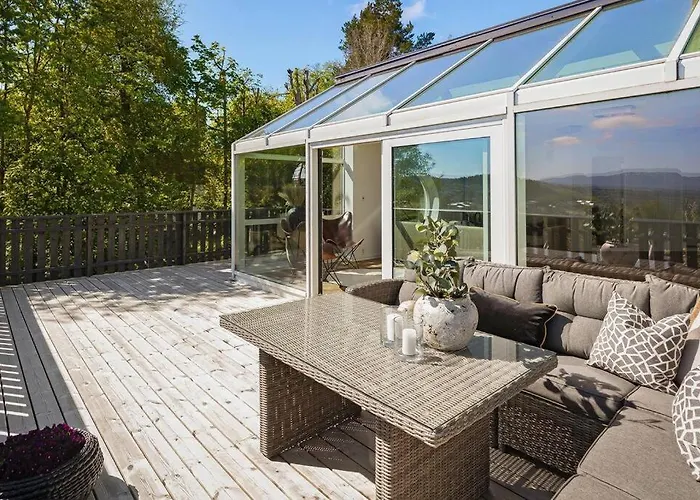 7 Min To Championship, Glass Front House, Terrace Apartment Trondheim